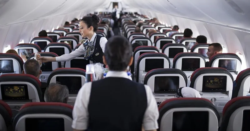 THY yolcuları uçuş ikramlarını yardım derneklerine bağışlayabilecek