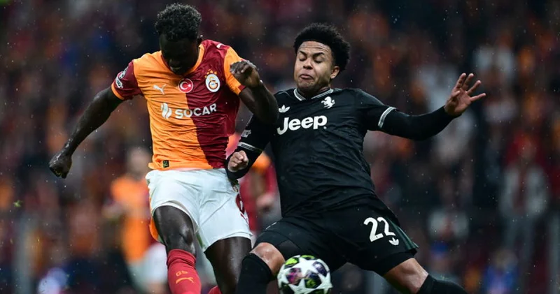 Juventus Galatasaray maçında Lloyd Kelly kırmızı kart gördü Futbol Haberleri