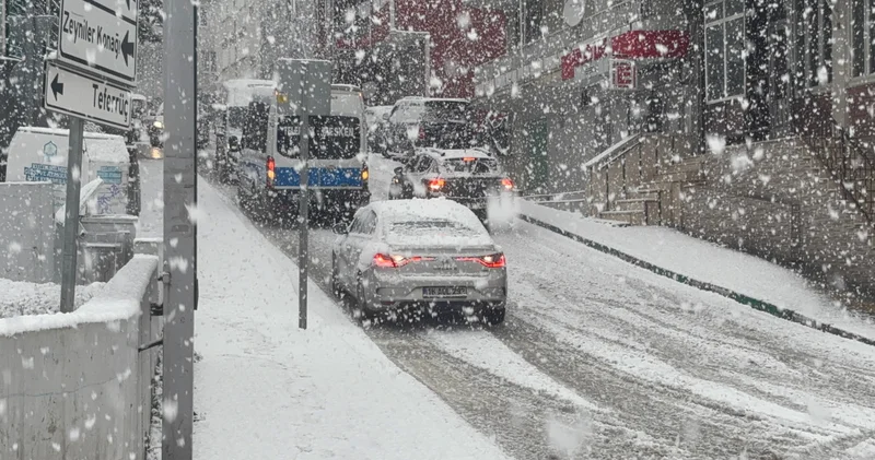 Bursa da yoğun kar! Adeta hayat durdu! Son dakika haberleri