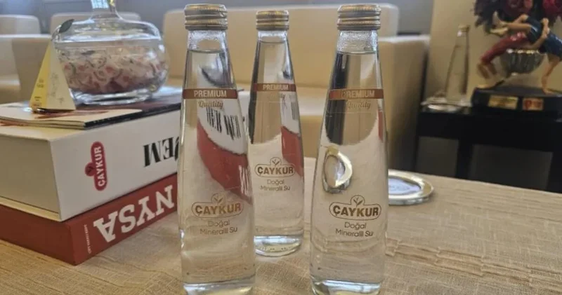 Çaykur cam şişede su satmaya başladı