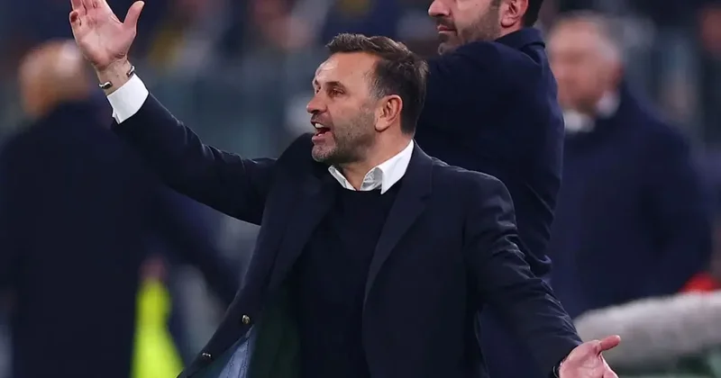 Galatasaray da taraftarlardan Okan Buruk a tepki Sözcü Gazetesi