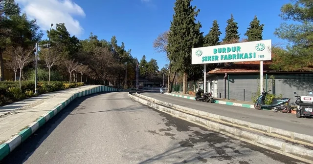 Burdur da elevatör zincirine elini kaptıran işçi yaralandı Burdur Haberleri