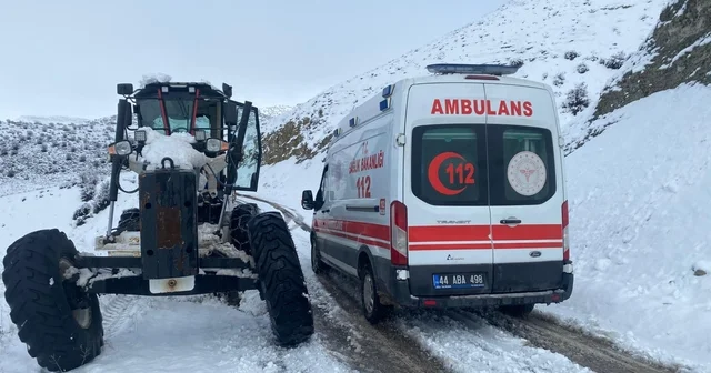 Malatya da kar yağışı; taşımalı eğitime ara verildi (2) Malatya Haberleri