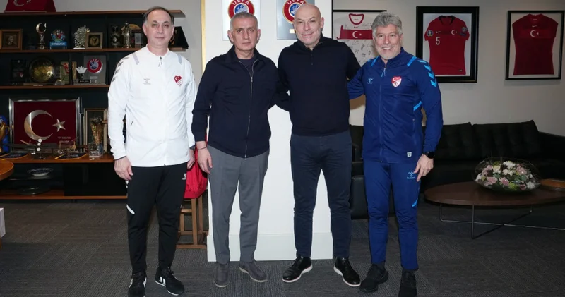 Howard Webb ten MHK ya ziyaret! Futbol Haberleri