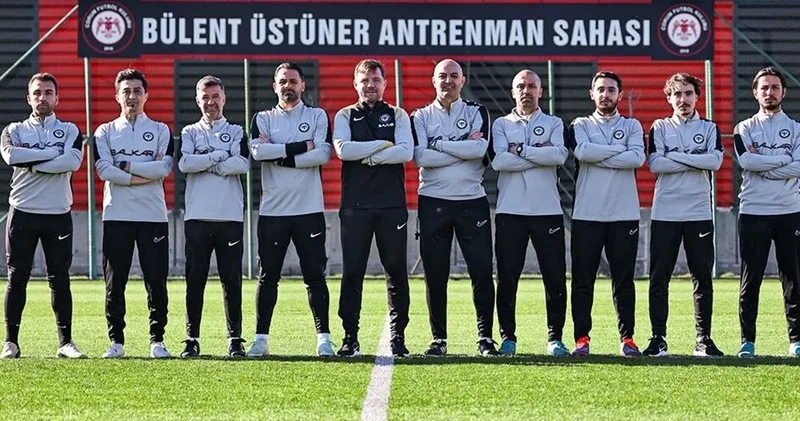 Sağında 4 solunda 5: Uğur Uçar ın mangası belli oldu