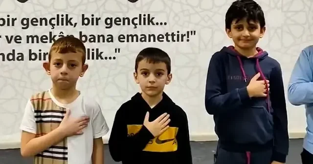 Ramazan coşkusu sınıfları sardı: Öğrenciler “Hasbi Rabbi” akımıyla kalpleri ısıttı VİDEO İZLE