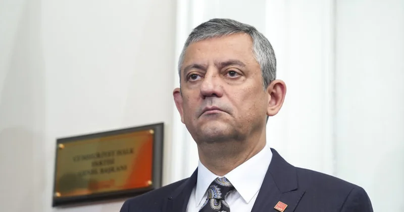 Özel den kutuplaşmaya karşı “birlik” çağrısı Son dakika haberleri