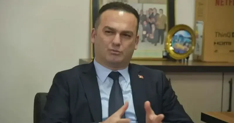 Tacizci başkana kızı kalkan oldu Yerel Gündem Haberleri