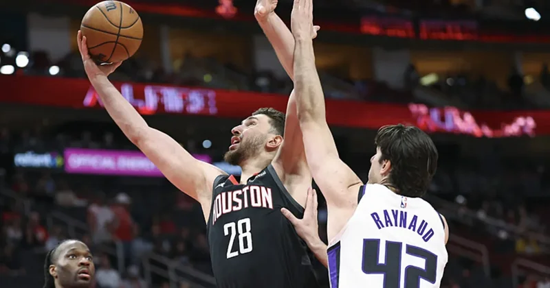 NBA de Rockets, Alperen Şengün ün triple double yaptığı maçı kazandı