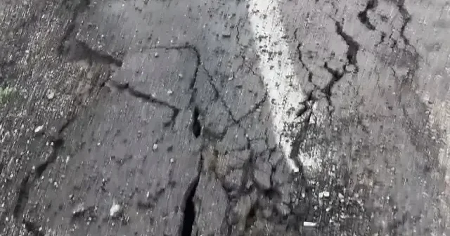 Şırnak ta yağış nedeniyle belde yolu çöktü VİDEO İZLE