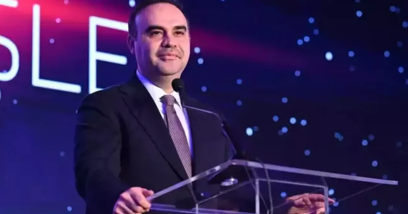 Otomotivde 41,5 milyar dolarlık dev rekor: Bakan Kacır yeni verileri açıkladı!