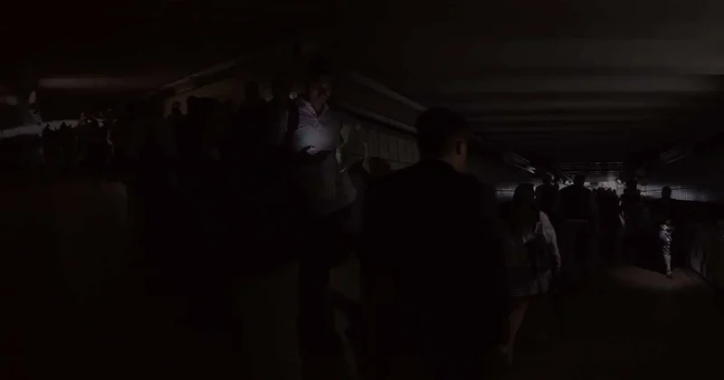 3 şehir cumartesi günü saat 20:30 da 1 saatliğine karanlığa gömülecek! Sözcü Gazetesi