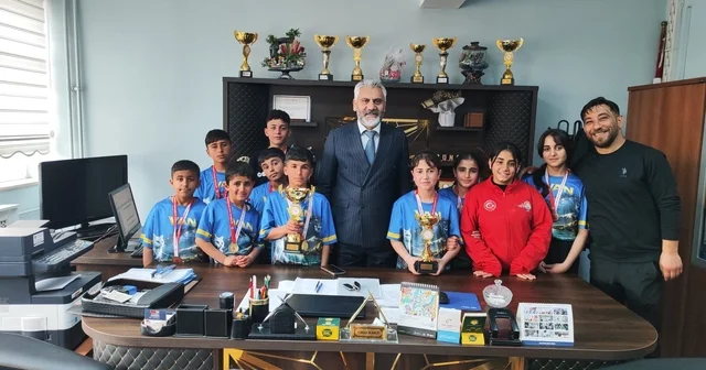 Süphan Ortaokulundan büyük başarı Van Haberleri