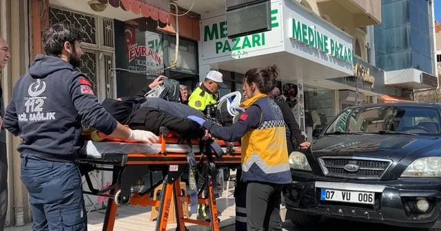 Geri manevra sırasında kaldırımda oturan yaşlı kadına çarpan sürücüye neden çarptın sitemi Burdur Haberleri