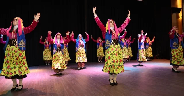 Anadolu nun kültürel mirası Darıca da sahnelendi Kocaeli Haberleri