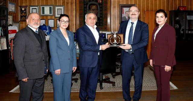Azerbaycan Tıp Üniversitesi ile akademik iş birliği görüşmesi gerçekleştirildi Erzurum Haberleri