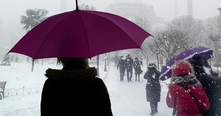 SON DAKİKA KAR YAĞIŞI UYARISI Yarın (27 Mart) hava nasıl olacak? Bu hafta İstanbul da yağmur var mı, havalar ne zaman ısınacak? Meteoroloji hava durumu...