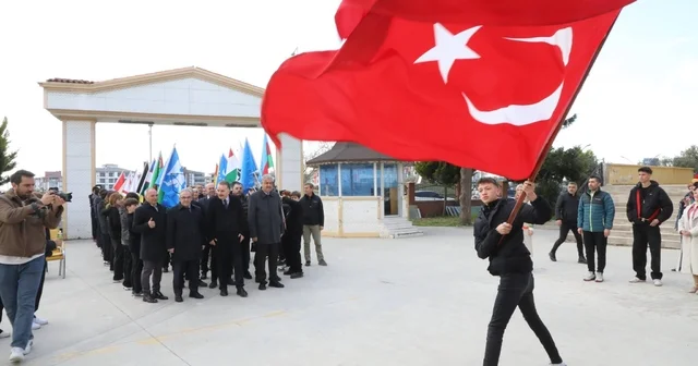 Edremit te Nevruz coşkusu Türk Dünyası ve Toplulukları Haftası kutlandı Balıkesir Haberleri