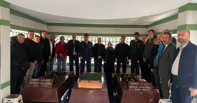 Bursalı Şehit Teğmen Şenol Şentürk, şehadetinin 33. yılında anıldı Bursa Haberleri