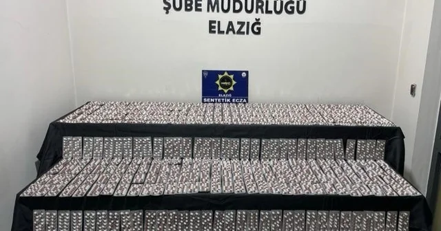 Elazığ da bir şahsın çantasında yapılan aramada, 6 bin adet sentetik hap ele geçirildi Elazığ da uyuşturucu operasyonu: 1 şüpheli yakalandı Elazığ Haberleri