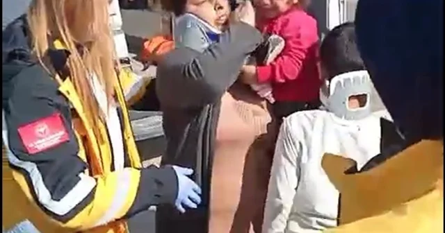 Hafriyat kamyonunun çarptığı otomobildeki 6 sı çocuk, 9 kişi yaralandı Bolu Haberleri