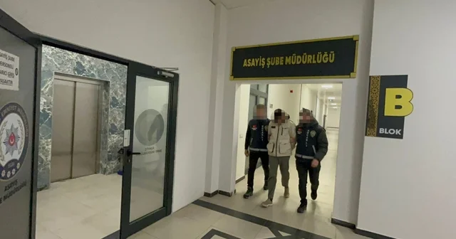 İçinde altın bulunan çelik kasayı çaldı, polis evinde yakaladı Kocaeli Haberleri