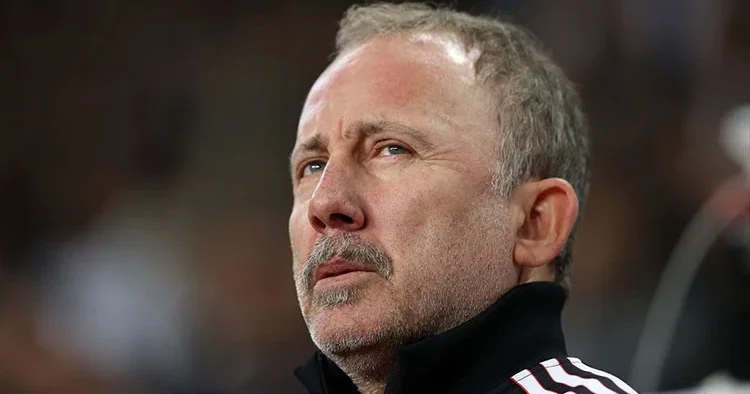 Beşiktaş ta, Fenerbahçe den üç isme önlem!