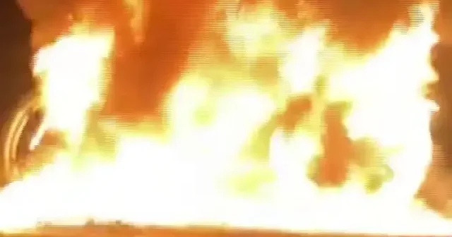 204 bin lira ceza yiyince motosikletini ateşe verdi VİDEO İZLE