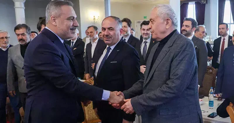 Bakan Fidan, Filistin e Destek Platformu üyeleriyle bir araya geldi