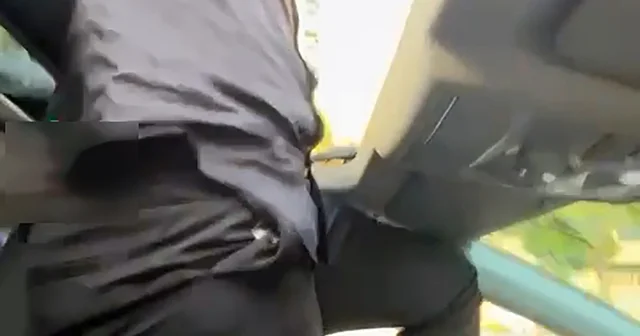 Açılır tavanından çıktığı otomobili ayağıyla kullandı: Yaptığımın yanlış olduğunun farkındayım Adana Haberleri