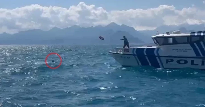 Denizde 3 saat kurtarılmayı bekledi