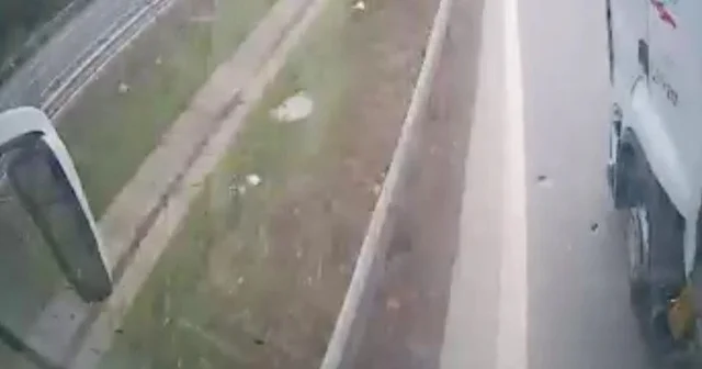 Otobüs şoförünün manevrası faciayı önledi: O anlar kamerada Kastamonu Haberleri