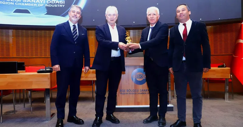 İYTE nin üniversite sanayi iş birliğine EBSO dan 3 ödül