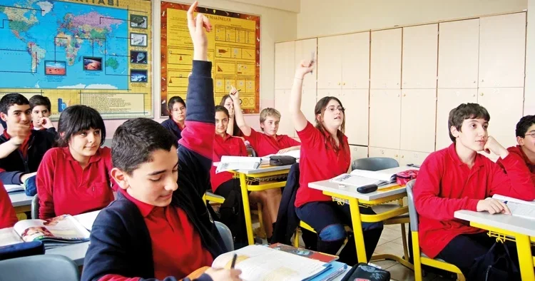 TEDMEM 2025 Raporu: Kız çocukları daha çok okuyor