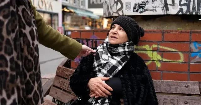 Savaş çıksa ne yaparsın: CHP liyim ama Erdoğan a güveniyorum VİDEO İZLE