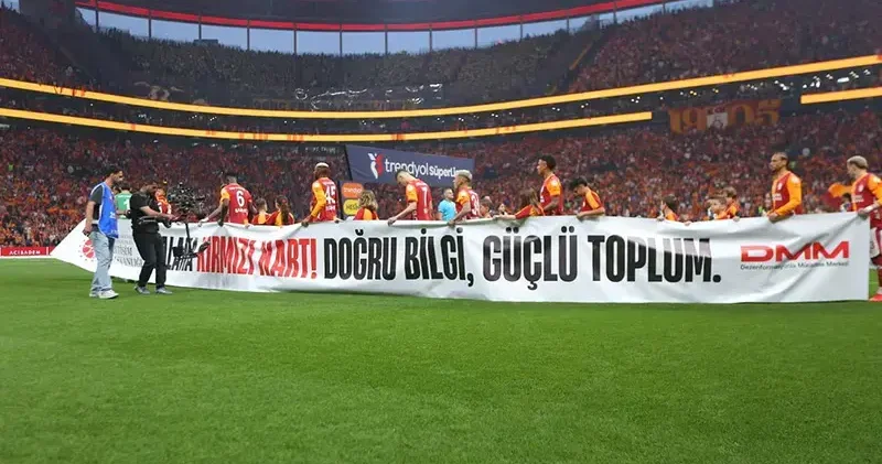 Derbi maçta Dezenformasyona Kırmızı Kart mesajı