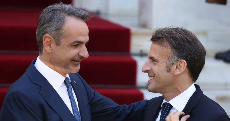 Macron Yunanistan’a Türkiye’ye karşı ittifak sözü verdi