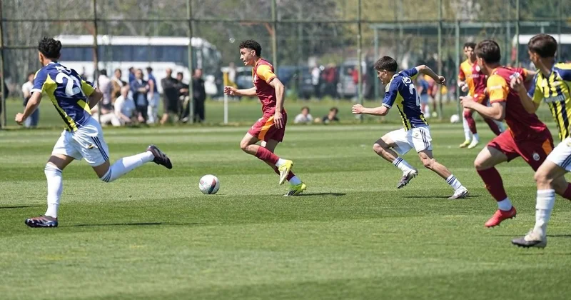 Günün ilk derbisinde kazanan belli oldu