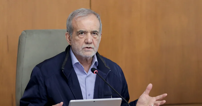 İran Cumhurbaşkanı Pezeşkiyan: İran, tehdit ve abluka altında dayatılan bir müzakereyi kabul etmeyecek Dış Haberler