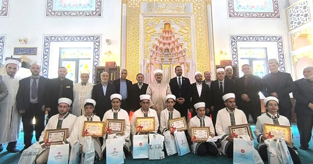 Sekiz genç hafıza belgeleri verildi Erzurum Haberleri