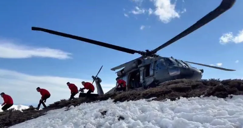Gülistan Doku için JAK ekipleri Tunceli de! Karadan ulaşılamayan bölgelere helikopterle gidiliyor Son dakika! En son haberler Son dakika haberleri