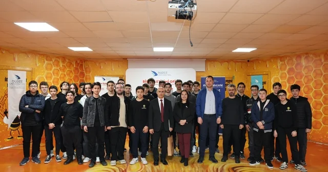 Yapay zeka ve geleceğin teknolojileri lise öğrencileriyle buluştu Düzce Haberleri