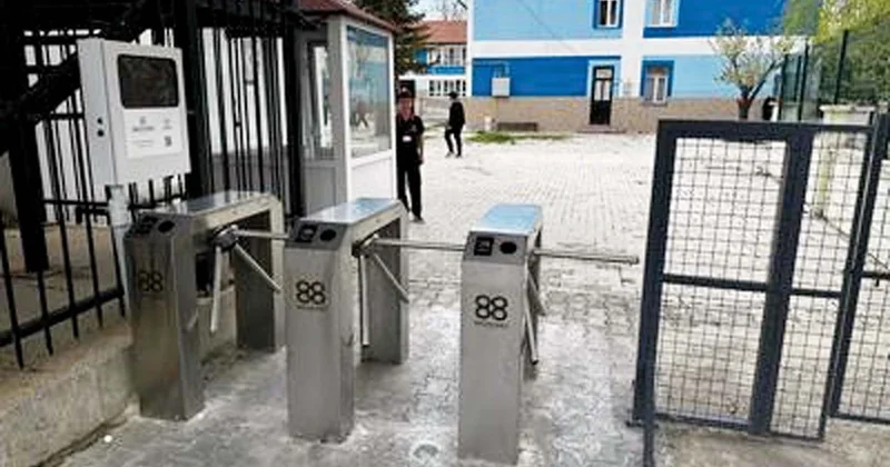 İçişleri Bakanlığı ndan 81 ile genelge... Okullara x ray ve kamera sistemi