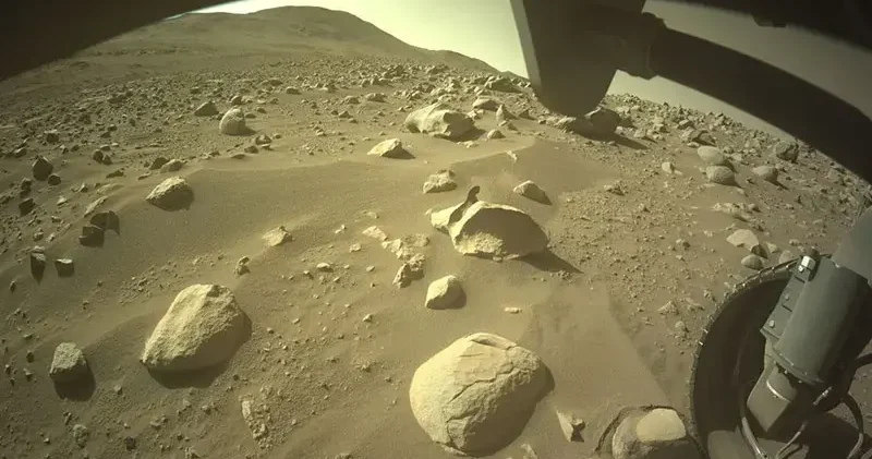 Mars ta yaşamın yapı taşları bulundu