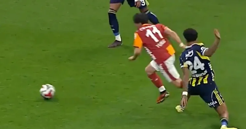 Oosterwolde’nin Yunus Akgün’e yaptığı müdahale penaltı mı? Futbol Haberleri