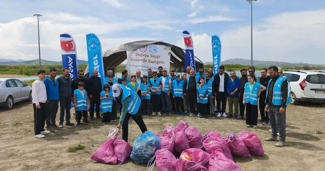 Avrasya Federasyonu ndan Kale Salkımlı da kıyı temizliği Malatya Haberleri
