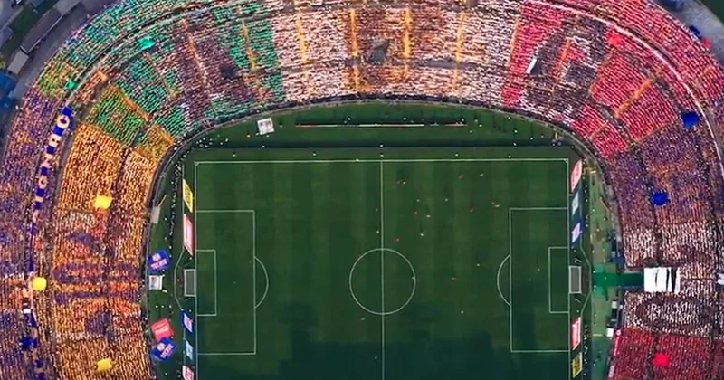 İşte futbol bu! Efsane isme unutamayacağı anlar yaşattılar