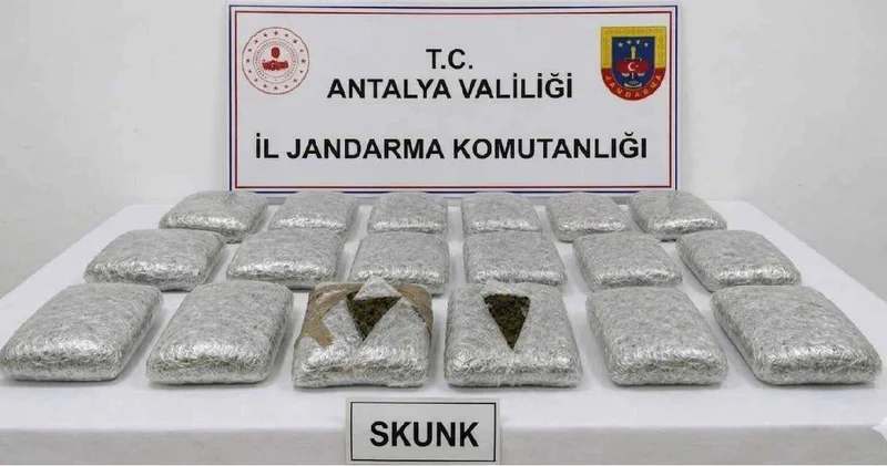Antalya da uyuşturucu operasyonu! Kilolarca ele geçirildi