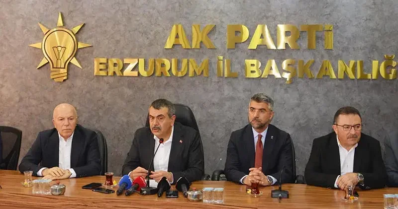 Bakan Tekin: Bu olayın hiçbir yerinde AK Parti’li ya da Cumhur İttifakı na mensup siyasi aktör yok