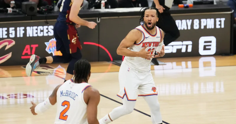 New York Knicks, Cleveland Cavaliers ı süpürdü , 27 yıl sonra NBA finaline yükseldi!
